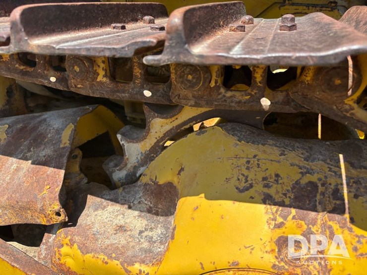 caterpillar-d4-image-28
