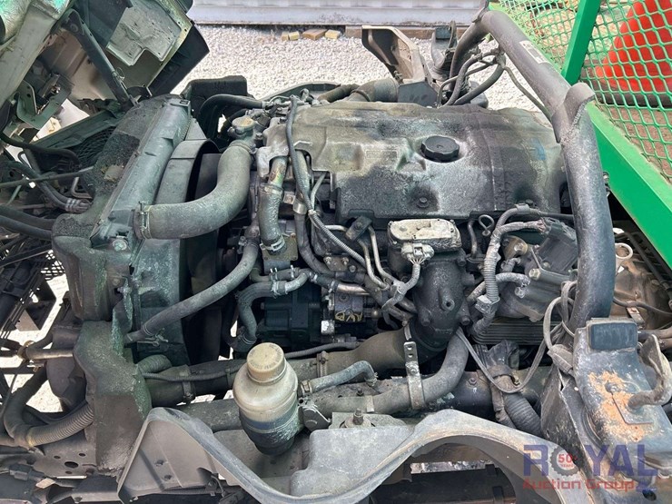 2007-mitsubishi-fuso-fe84d-image-9