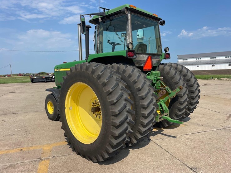 john-deere-4755-image-6