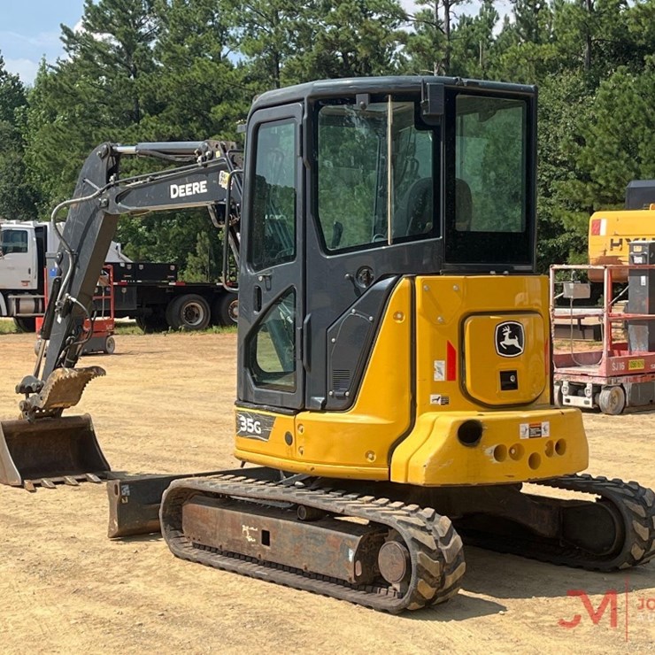 2022 DEERE 35G