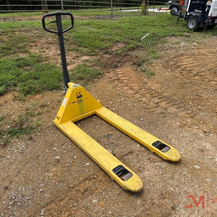 2021 AC25 PALLET JACK