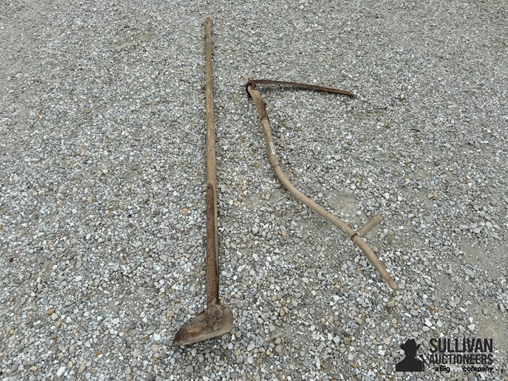 antique-spoon-&-scythe-hand-tools-image-2