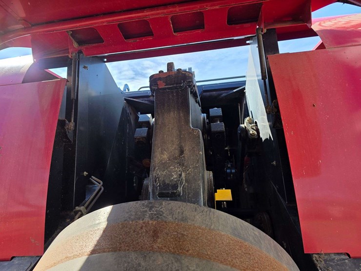 2010-case-ih-2010-image-22