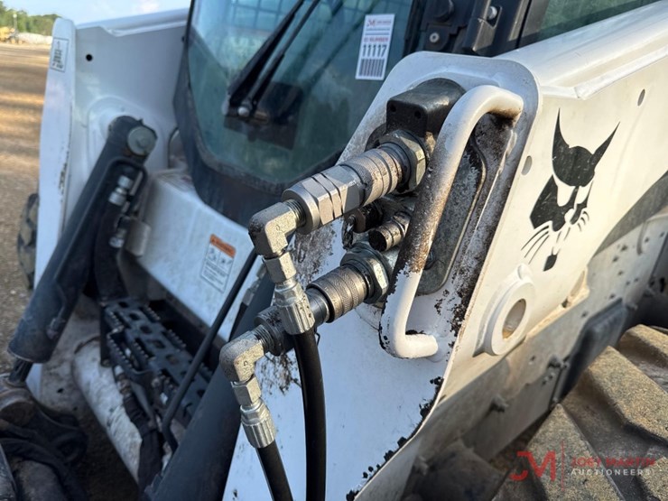2018-bobcat-s850-image-6