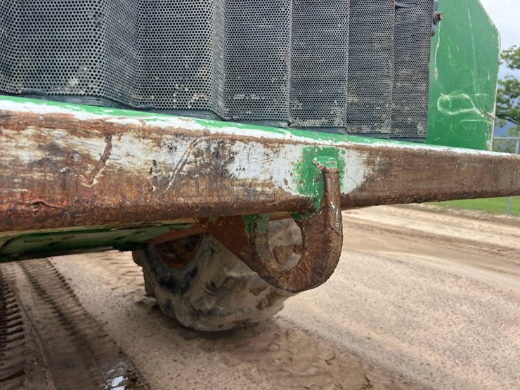 2019-deere-843l-image-18