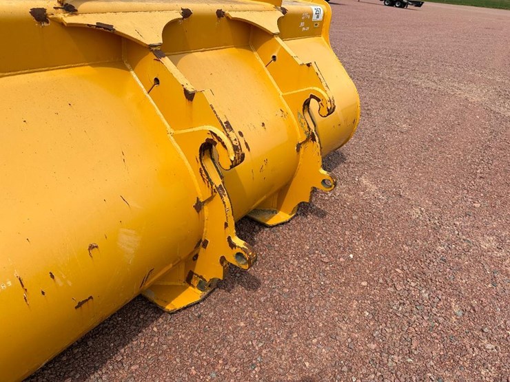 john-deere-100-image-11