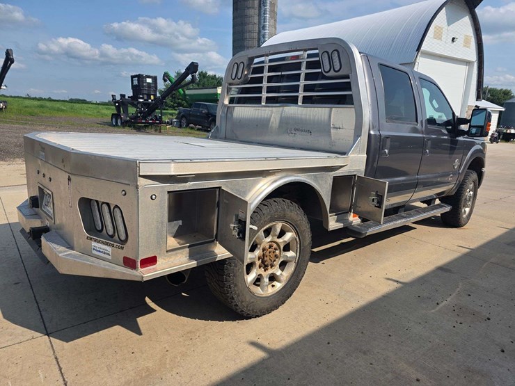 2011-ford-f350-image-39