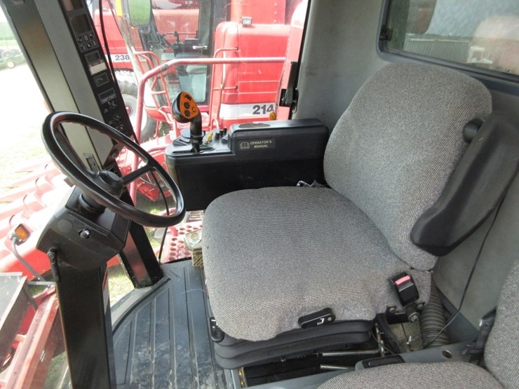 case-ih-2388-image-16
