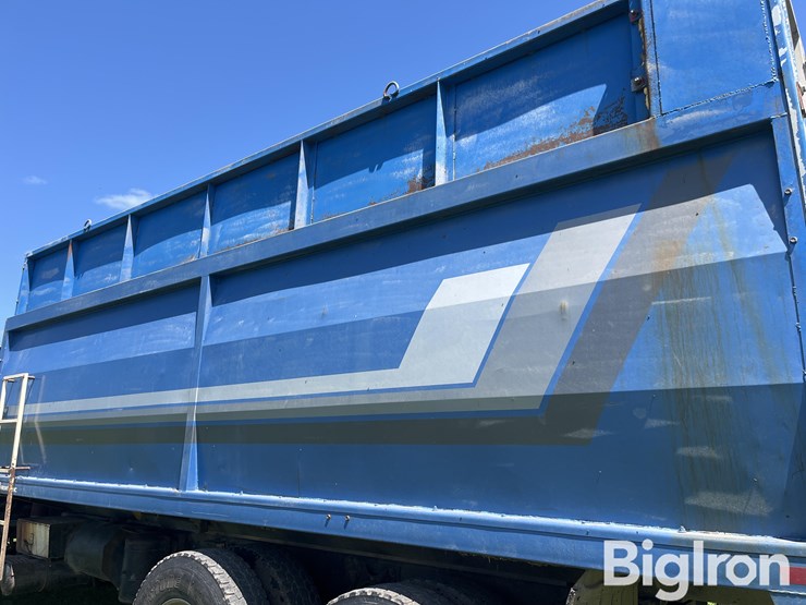 1984-international-f2375-t/a-silage-truck-image-20