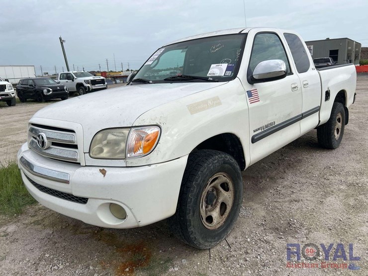 2006-toyota-tundra-image-1