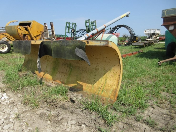 case-ih-mx210-image-1