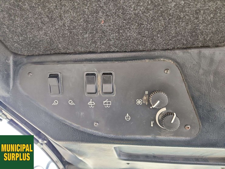john-deere-1545-image-11