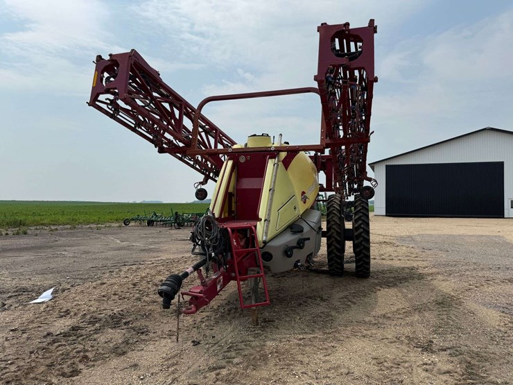 hadri-commander-4400-pull-type-sprayer,-132’-booms,-auto-height-control,-steerable-axle,-john-deere-image-2