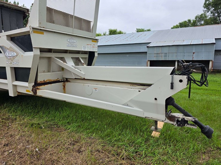 kuhn-knight-2054-image-35