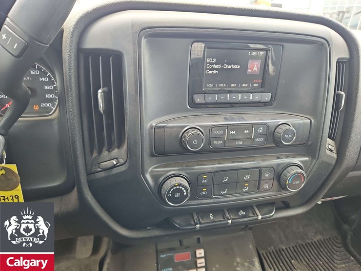 2015-gmc-sierra-2500hd-image-8