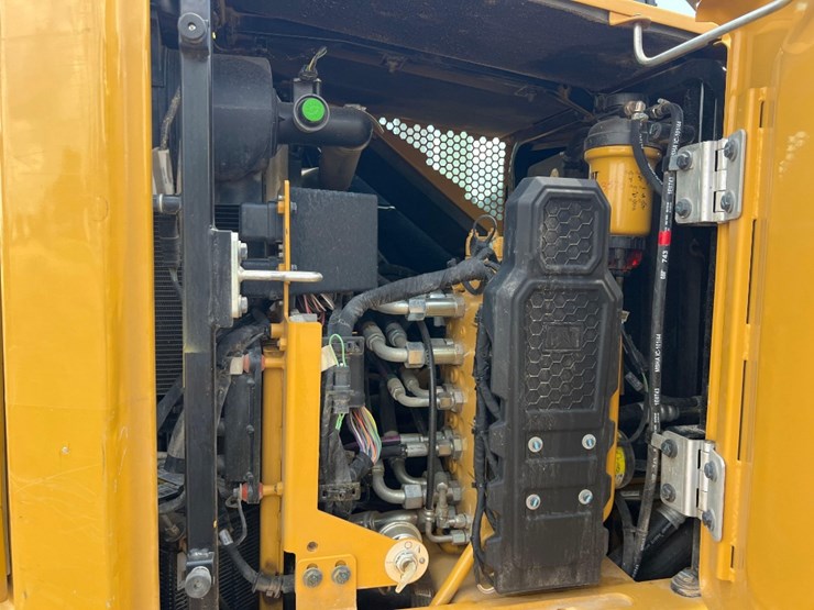 2019-caterpillar-308-cr-image-17