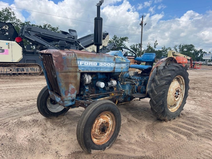 ford-3000-image-8