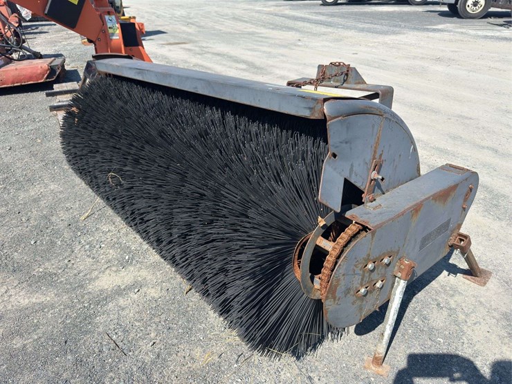 sweepster-3pt-hitch-sweeper￼-image-1
