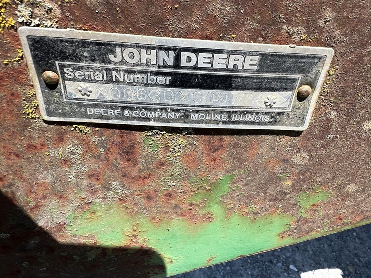 john-deere-630-image-4