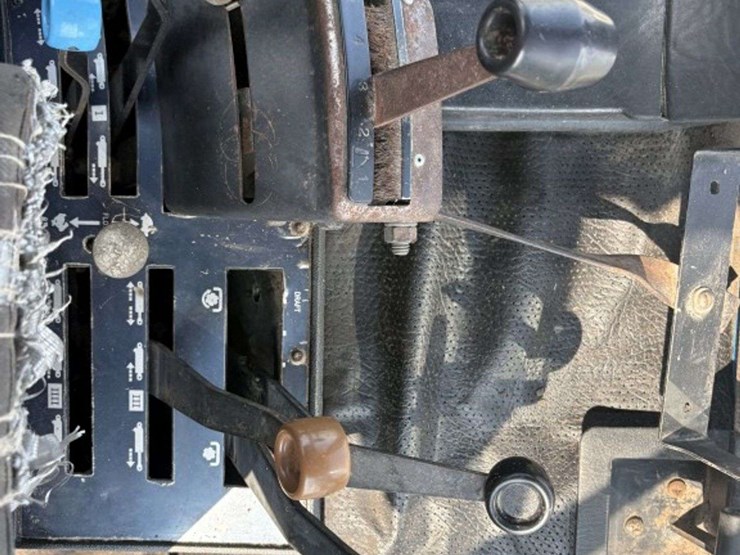 1988-ford-tw25-image-28