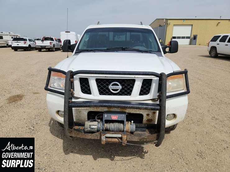 2008-nissan-titan-image-17