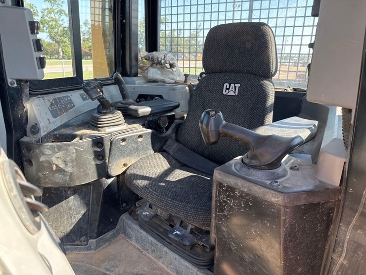 caterpillar-d6t-lgp-image-24