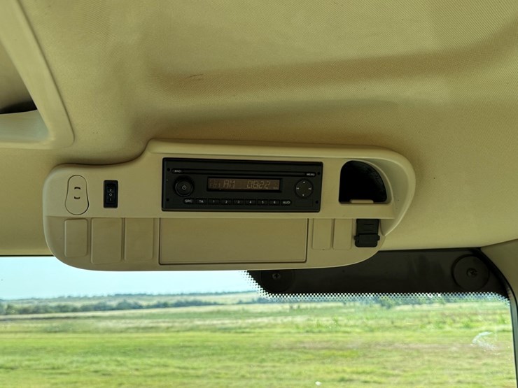 john-deere-6155r-image-25