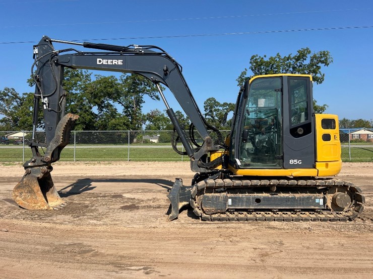 deere-85g-image-1