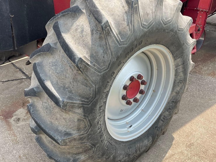 2002-case-ih-2366-image-24