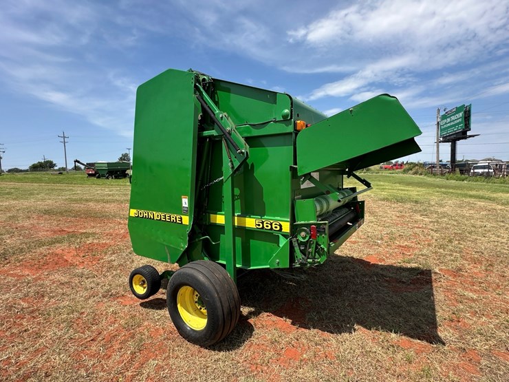 1998-john-deere-566-image-18