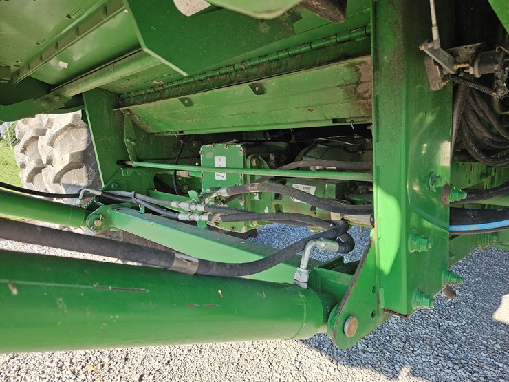 2009-john-deere-9770-sts-image-7