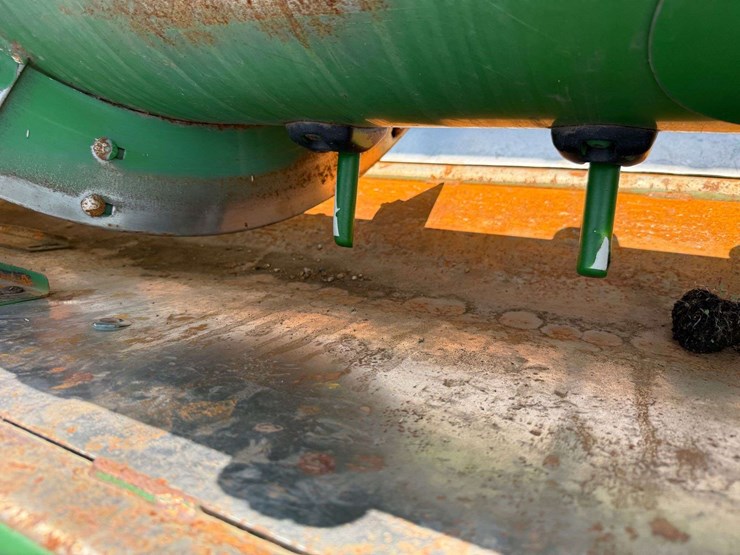 2011-john-deere-635f-image-19