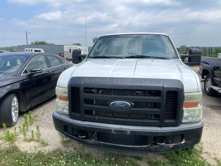2008-ford-f250-image-2