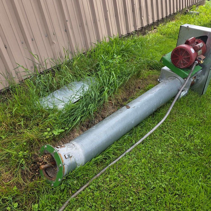 8” Incline Auger with 3hp Single Phase Motor, Worked When Unhooked in 2025