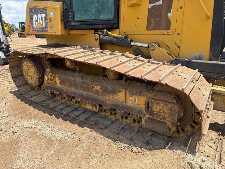 2019-caterpillar-d6k2-lgp-image-13
