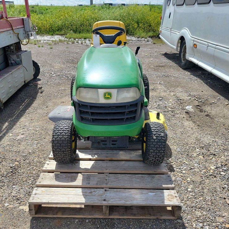 JOHN DEERE LA100