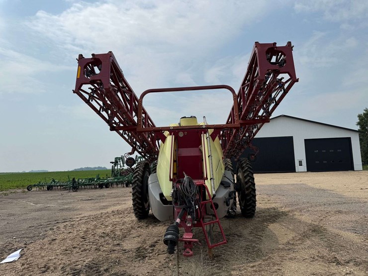hadri-commander-4400-pull-type-sprayer,-132’-booms,-auto-height-control,-steerable-axle,-john-deere-image-4