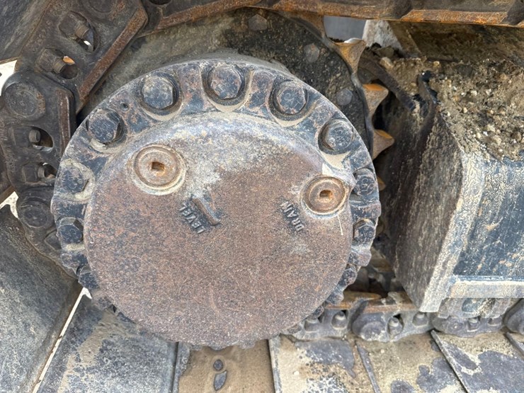 2018-caterpillar-326fl-image-16