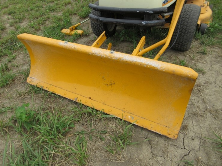 cub-cadet-gt2550-image-8