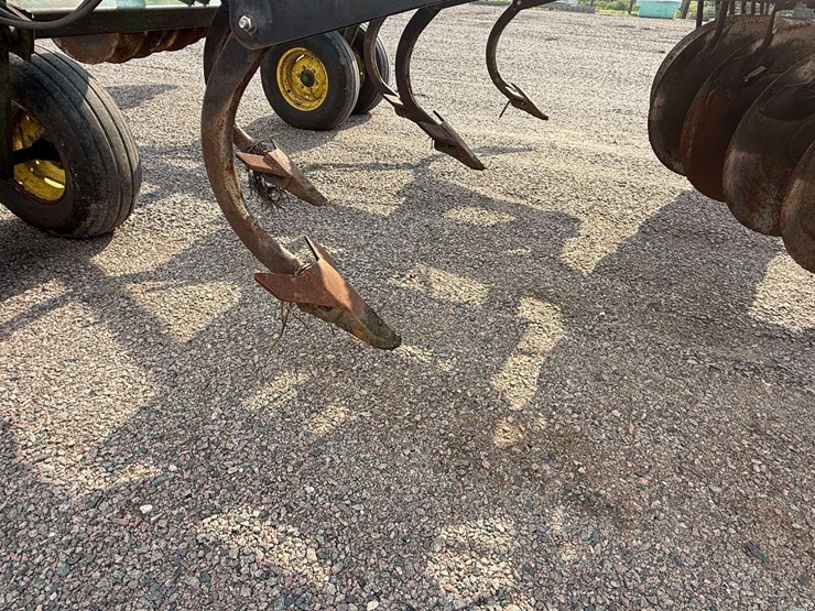 john-deere-510-image-10