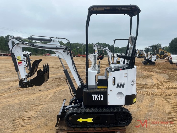 unused-2025-tk13-mini-crawler-excavator-image-6