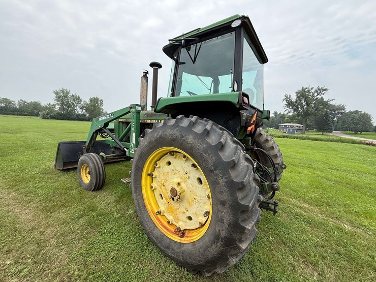 1980-john-deere-4440-image-13