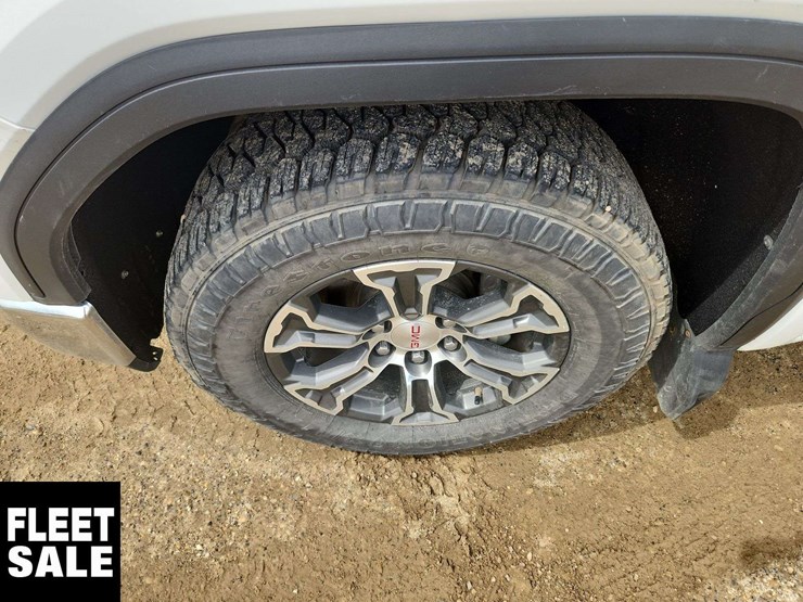 2020-gmc-sierra-1500-image-26