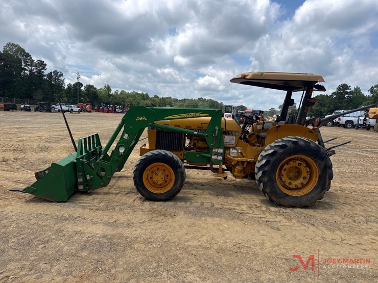 john-deere-2155-image-5