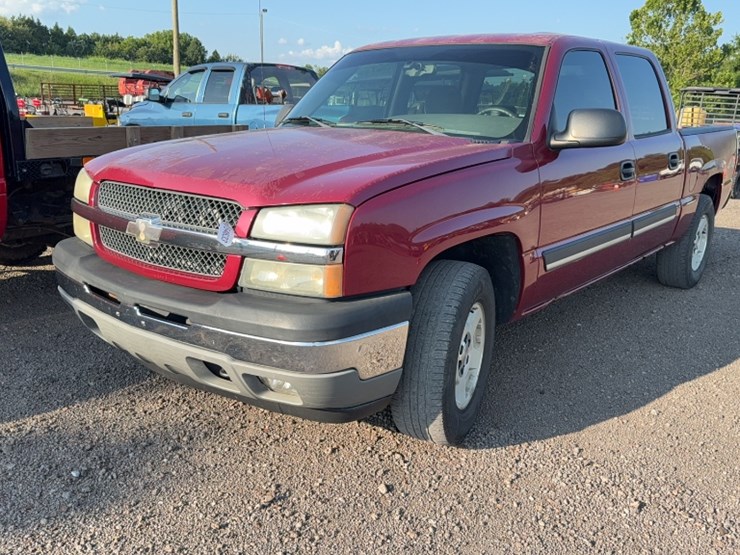 2005-chevrolet-1500-image-1
