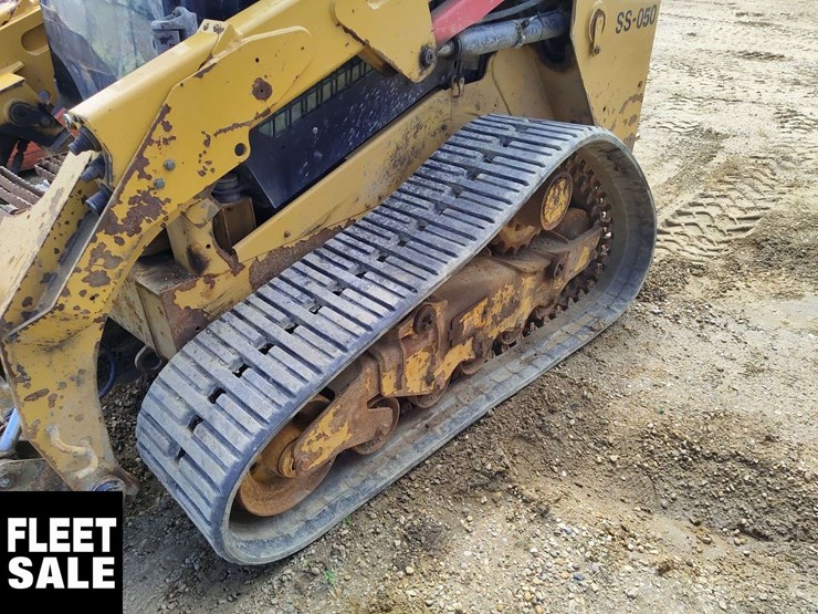 caterpillar-279d-image-17
