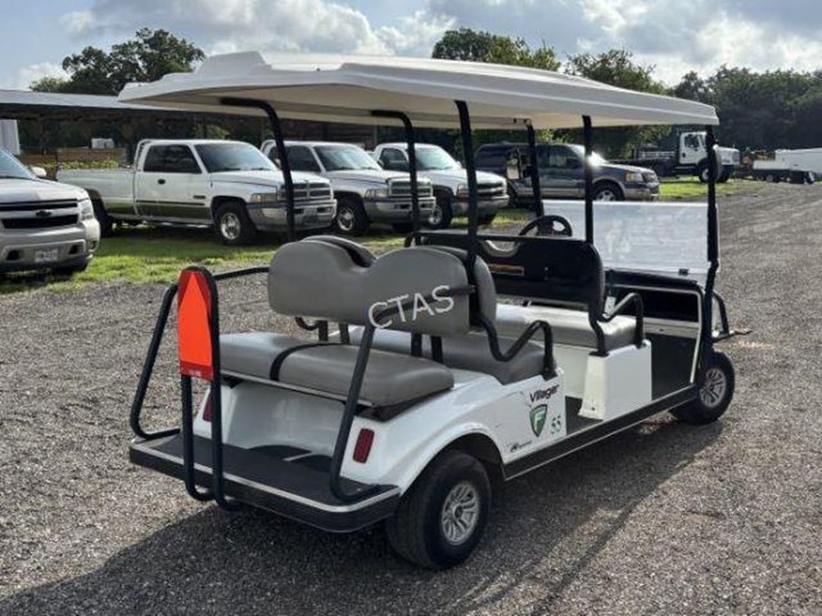 club-car-villager-6-image-3