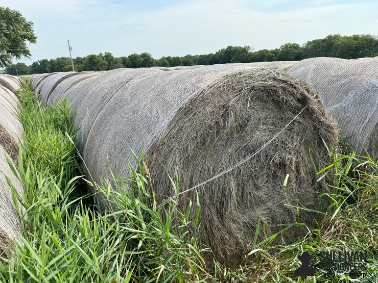 2024-mixed-grass-hay-round-bales-(bid-per-unit)-image-3