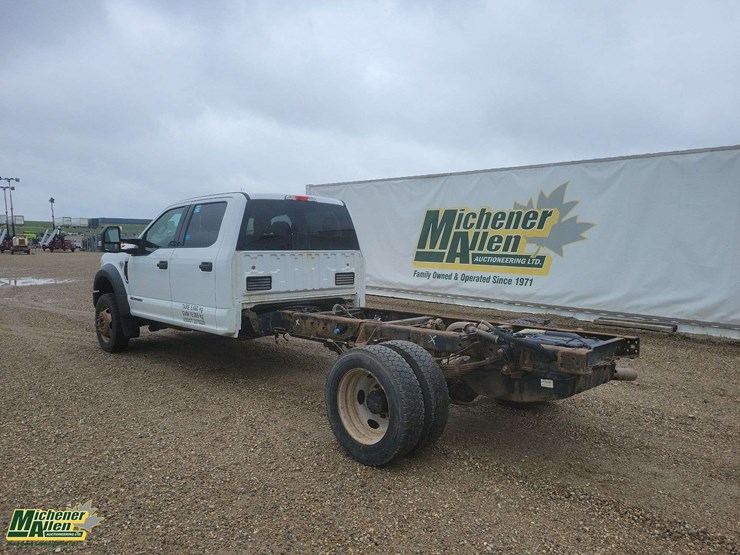 2018-ford-550-image-3