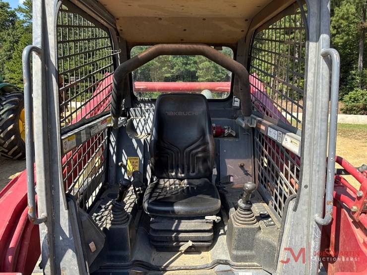 2018-takeuchi-tl12v2-image-14